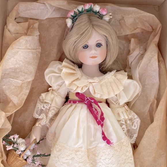 Lady Diana's Flower Girl 1981 Royal Wedding Ltd Edition #260 Lady